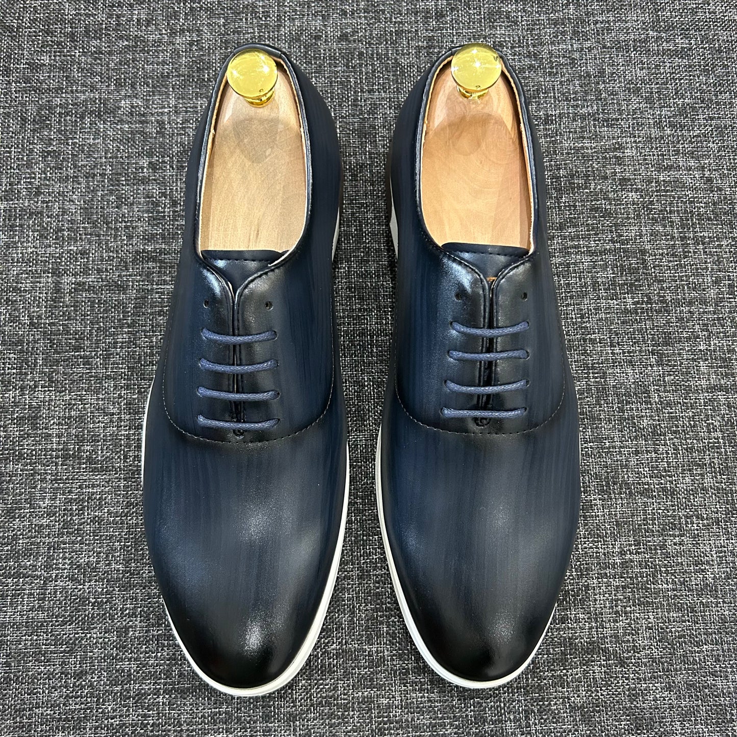 Soulier Moderne BERLUTI – Série B (Bleu Rayé)