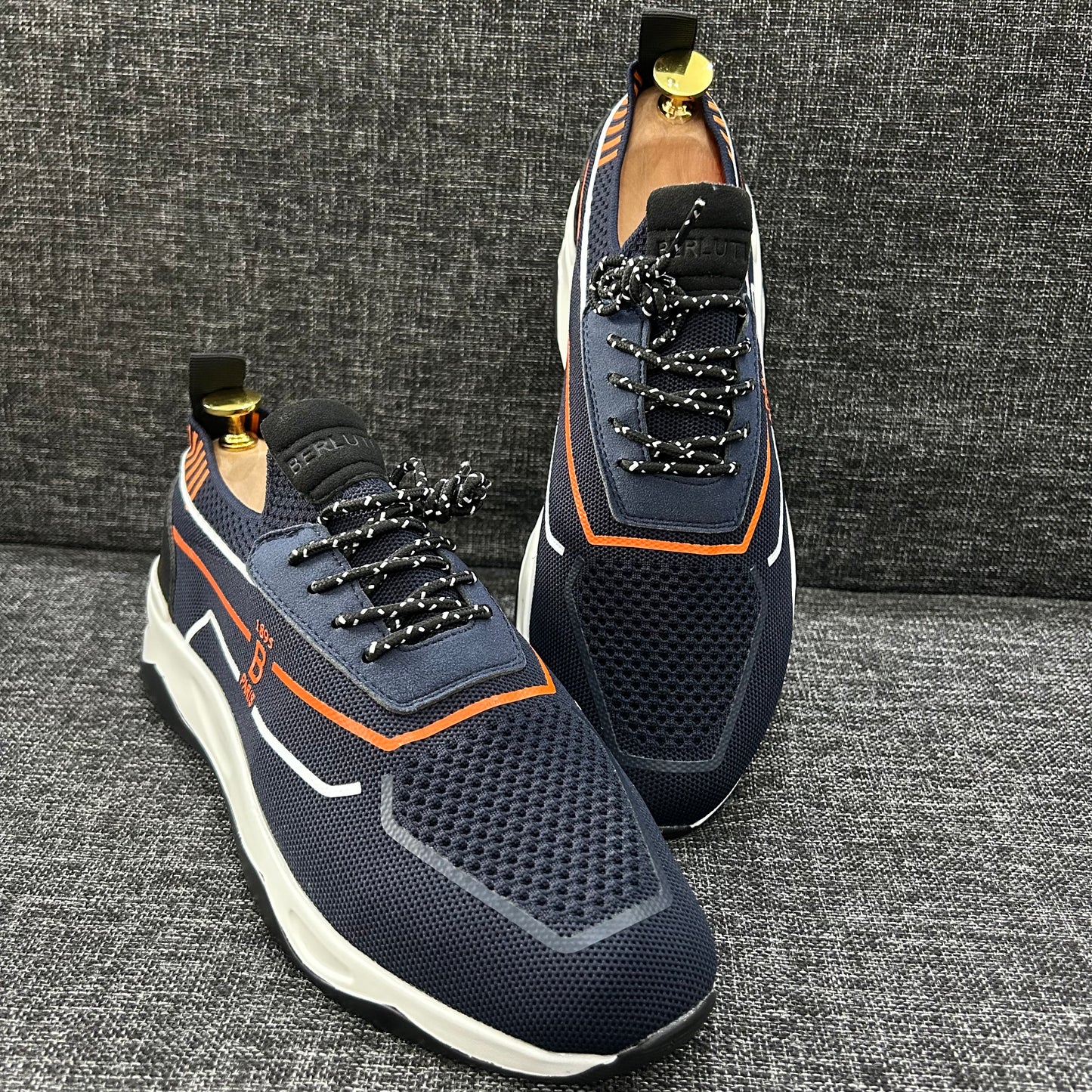 Sneakers BERLUTI – Série A (Bleu-Orange)