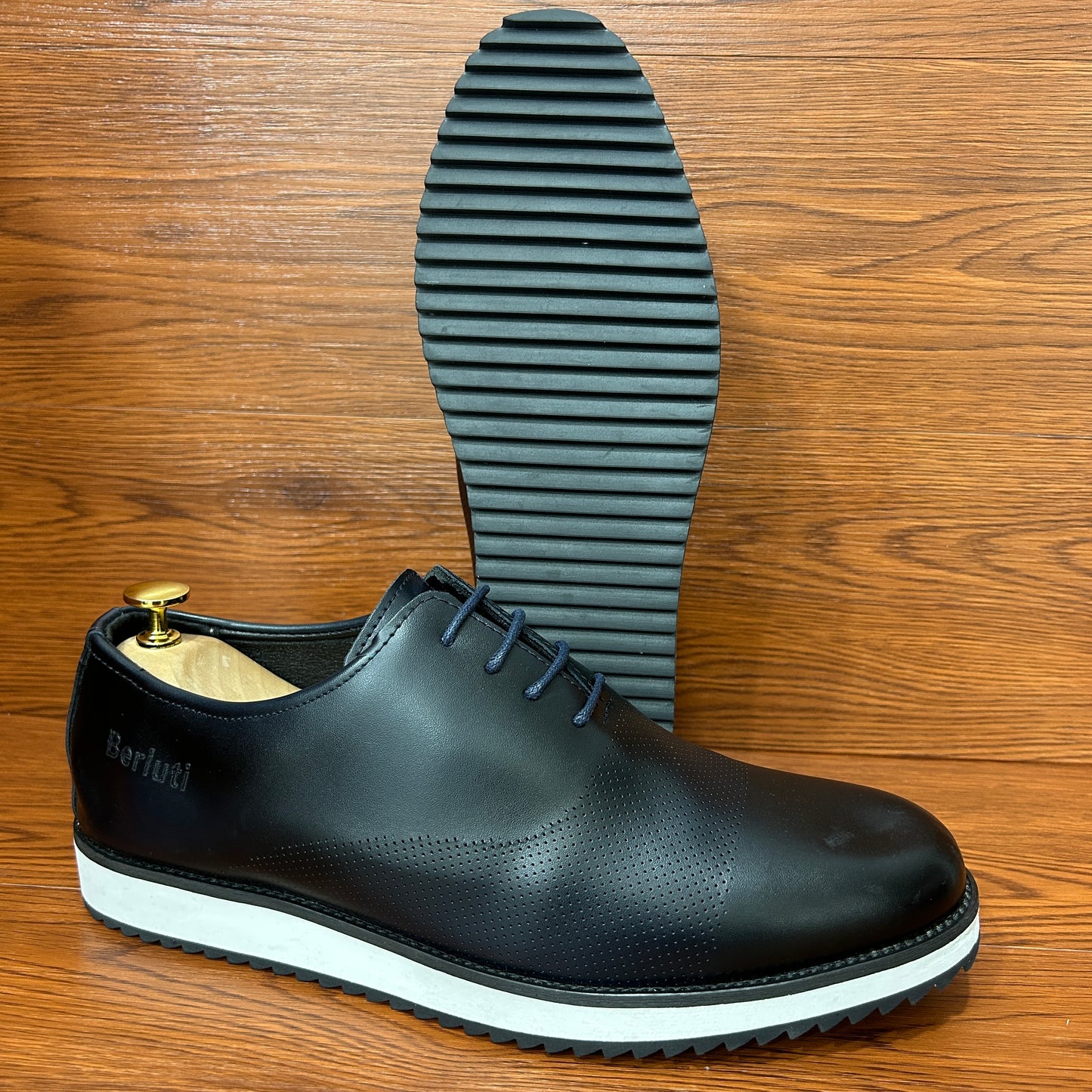 Soulier BERLUTI – Série B (Bleu Foncé)