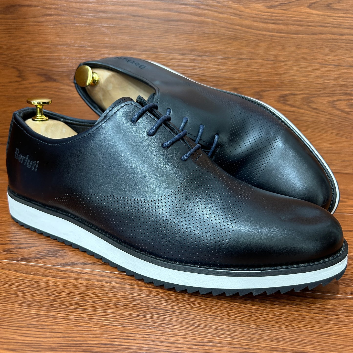 Soulier BERLUTI – Série B (Bleu Foncé)